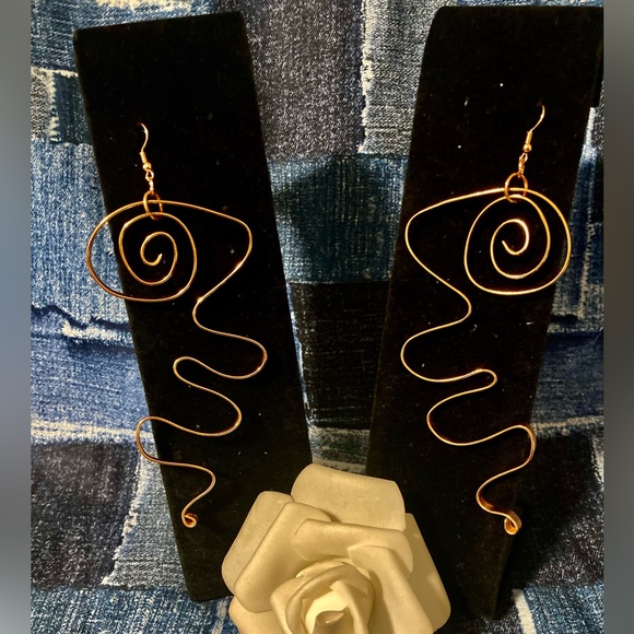 Alien dangles - Picture 3 of 3